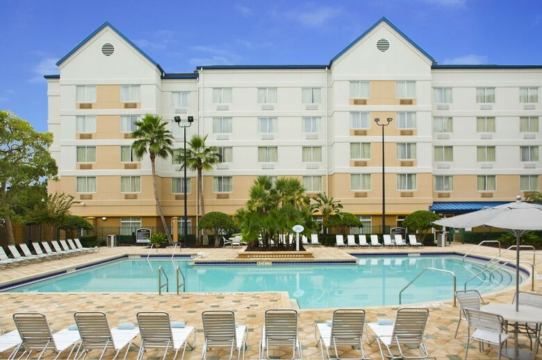Hotel Fairfield Inn Marriott Village