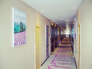 Lavande Hotelsa Lasa Railway Station