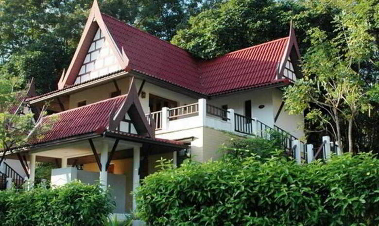 Hotel Holiday Villa