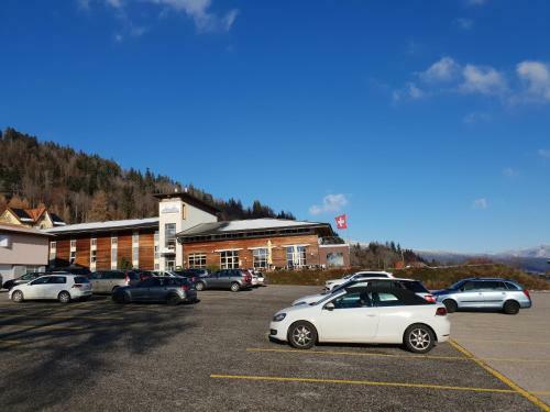 Albergue Hotel Du Val