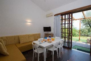 Hotel Desenzano Glam Village