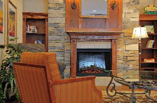 Hotel Country Inn & Suites
