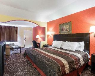 Hotel Rodeway Inn & Suites