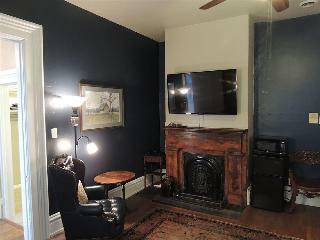 Hotel Lyons' Twin Mansions B&B And Spa