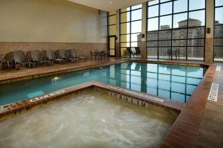 Hotel Drury Plaza Riverwalk San Antonio