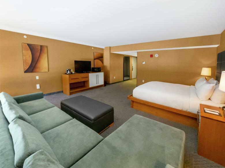 Hotel Doubletree By Hilton Niagara Falls, Ny