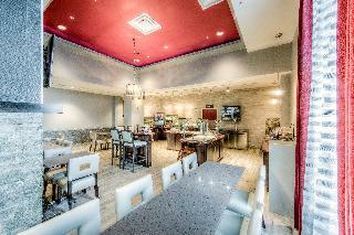 Hotel Staybridge Suites University Area Osu