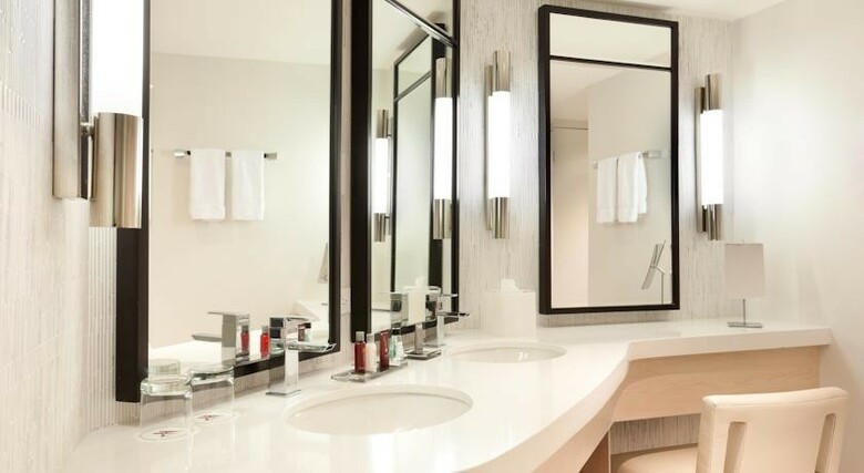 Hotel Marriott South Beach