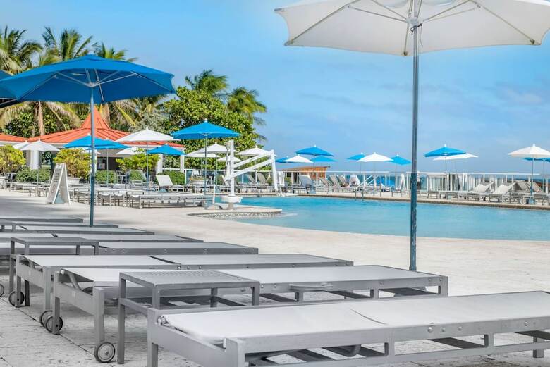 Hotel Ramada Plaza Marco Polo Beach Resort