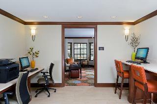 Hotel Staybridge Suites Philadelphia-montgomeryville