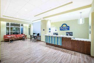 Hotel Days Inn & Suites By Wyndham Kearney