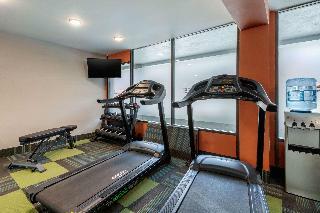 Hotel Clarion Inn & Suites Bowling Green
