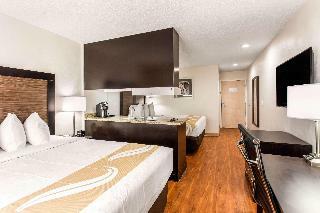 Hotel Quality Inn & Suites