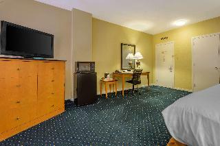 Clarion Hotel Lebanon Hershey East