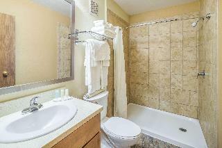 Clarion Hotel Suites Fairbanks