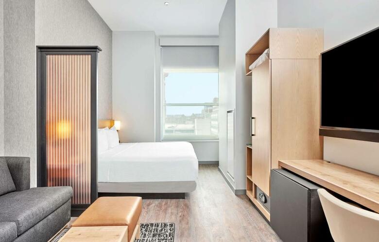 Hotel Hyatt Place Chicago Medical/university District