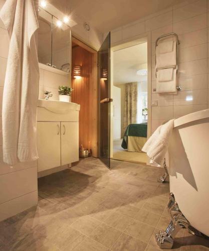Bos�n Hotell
