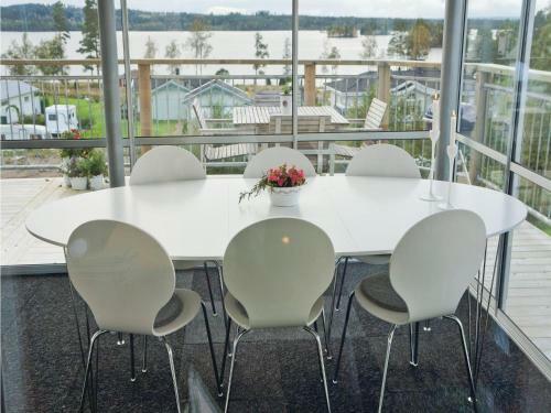 Holiday Home S�r�ngsliden M�nsarp III