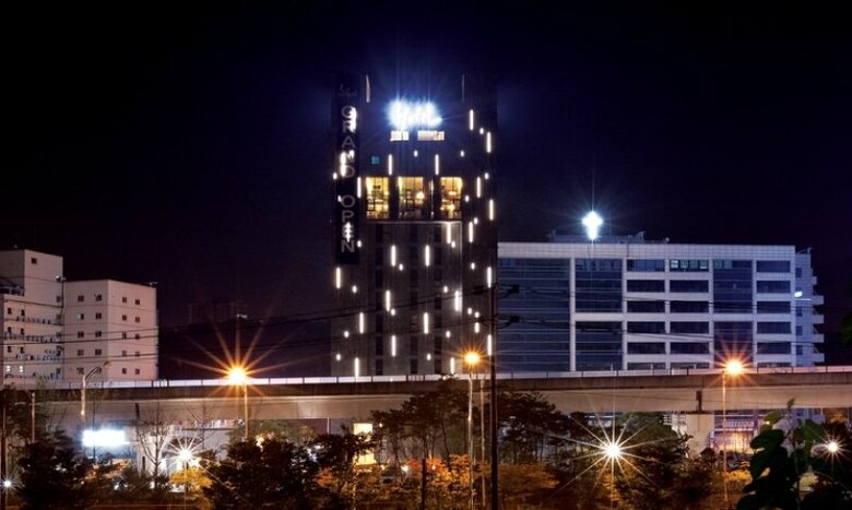 Hotel Lee Design