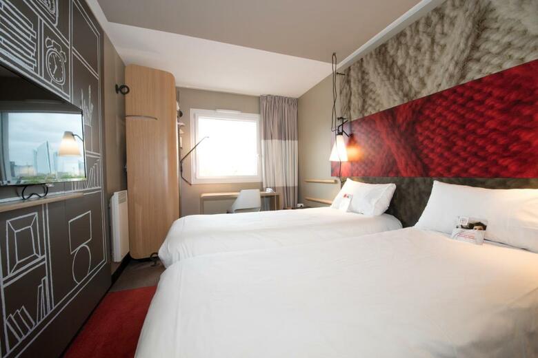 Hotel Ibis Nanterre La Defense