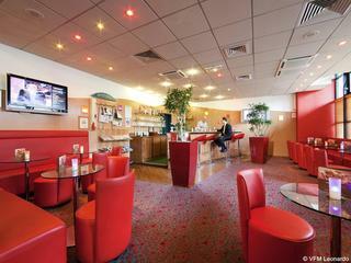 Hotel Ibis Paris Pantin Eglise