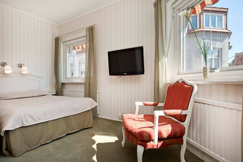 Hotel J�mteborg