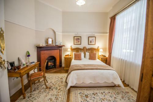 Hostal Excelsior Manor Guesthouse