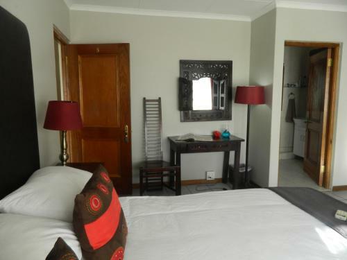 Hostal Edelweiss Corporate Guest House