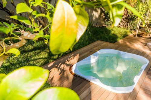 Hostal Le Petit Chateau Guest House