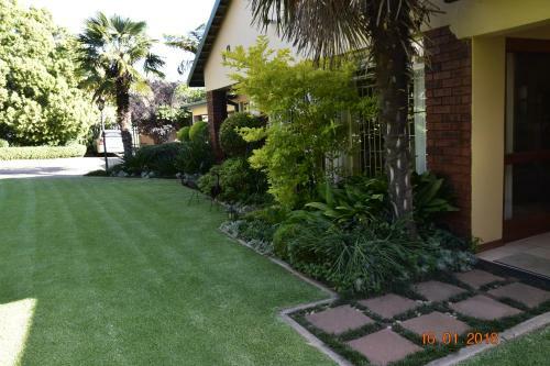 Hostal Lamor Guest House