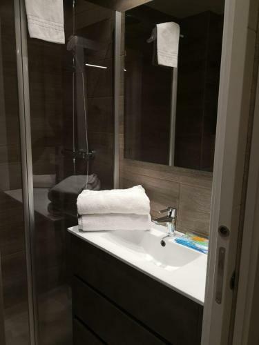 Apartamento Renttarter Atic de Luxe 8pax
