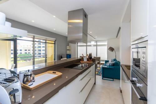 Apartamento Discount Monthly Rate - Huge Upgraded 2 Bd