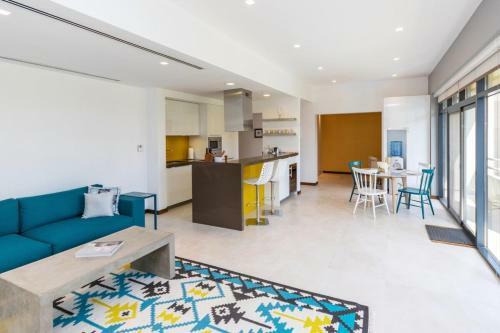 Apartamento Discount Monthly Rate - Huge Upgraded 2 Bd