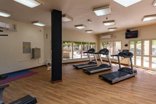 Apartamento Discount Monthly Rate - Huge Upgraded 2 Bd