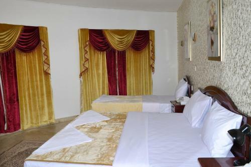 Taj Al Baraha Hotel L.l.c