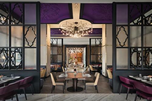 Hotel Taj Jumeirah Lakes Towers