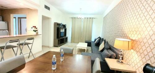 2 Bedroom Apartment In Marina Diamond 4