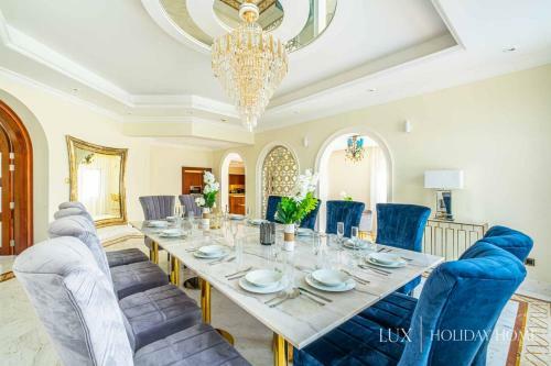 Villa Lux - The Dubai Paradise Palace