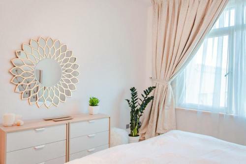 Apartamento Beachfront 1bd Sea View With Riva Beach Access