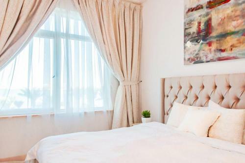 Apartamento Beachfront 1bd Sea View With Riva Beach Access