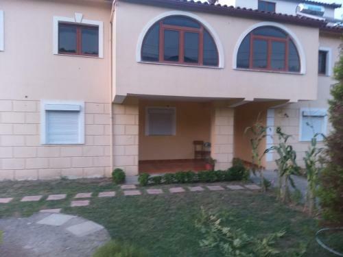 Hostal Bujtina Harshiu