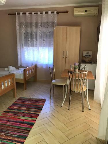 Bed & Breakfast Hotel Durres Vila 53