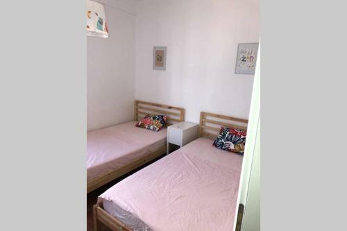 White Rocks - Spacious And Cute Apartment By The Sea