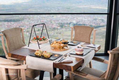 Hotel Montrelux Resort