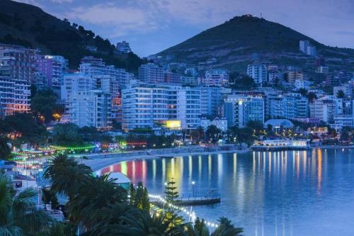 Apartamento Albania Sarande Adar 1