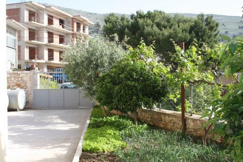 Apartamentos Guest House Riki