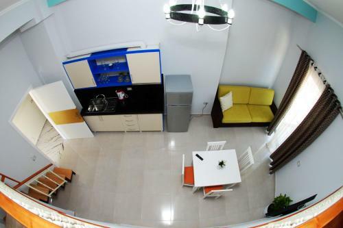 Crown Deluxe Apartments