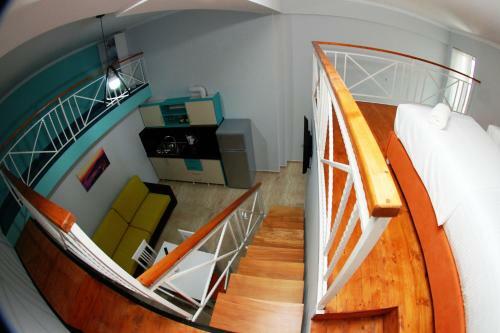 Crown Deluxe Apartments