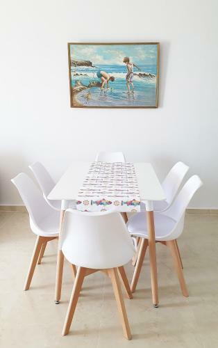 Marina Apartments - Seaview