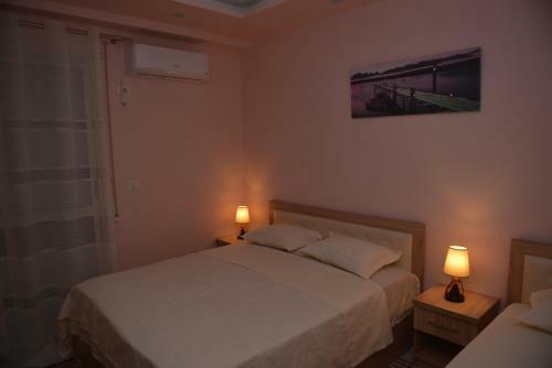 Ridi's Comfort Apartment